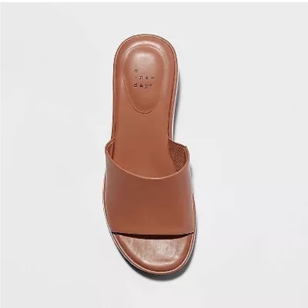 Women's Wynona Platform Sandals - A New Day Tan - Picture 2 of 7